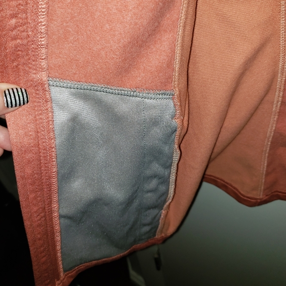 The North Face small peach pink hooded zip jacket - Picture 15 of 15